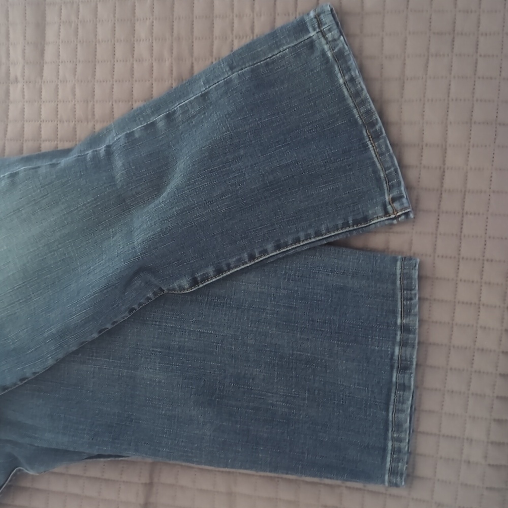 Lucky 30x34 221 Straight Jeans - Picture 8 of 10